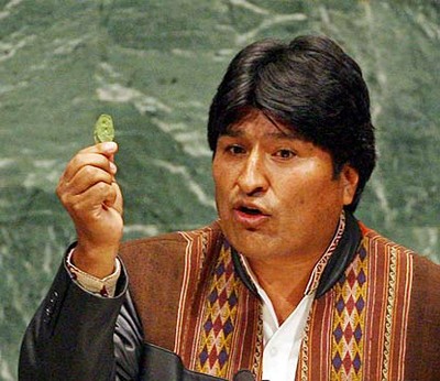 evo_morales_coca_hoja