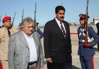 pepeynicolas090113-400x281