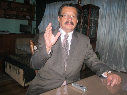 Carlos-Lozano-Guillen-17