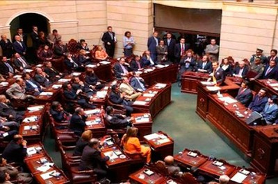 LEGISLADORES DEL MUNDO