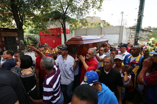 27-02-14 Ultimo Adios a Antonio Cermeño (3)