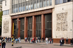 Banco de la República en Bogotá. Foto: momentcaptured1