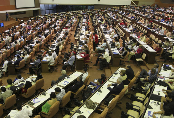 Frei-Betto-en-Universidad-2014-4
