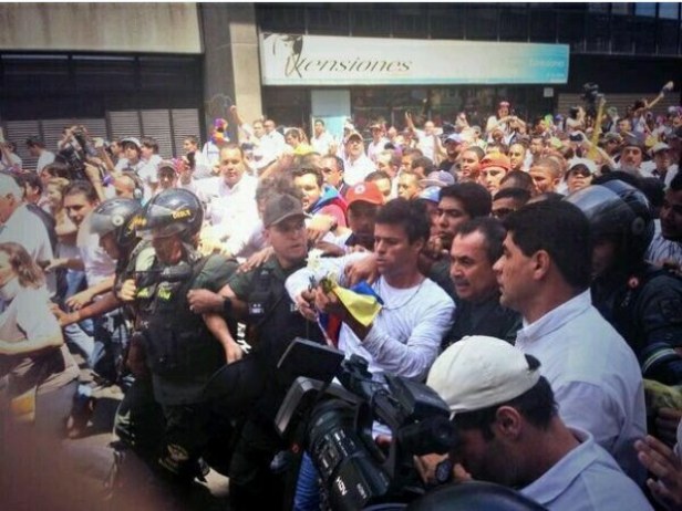 LEOPOLDO LOPEZ 2