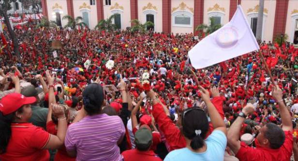 marcha A MIURAFLORES