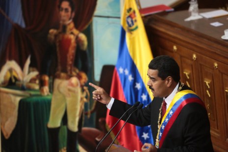 maduro_bolivar_juramenta