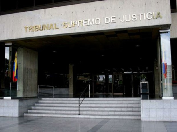 norteamericano detenido