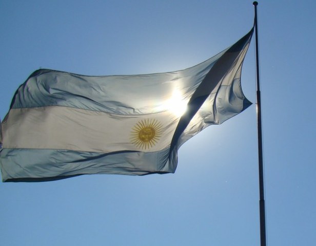 f3317731-2ccd-4e02-9265-4570f60aa868