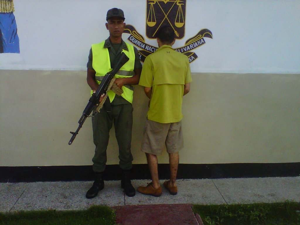 detenido 2