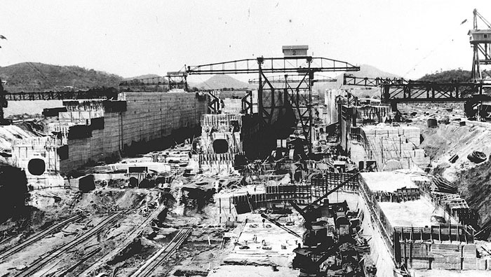 construccioncanal.jpg_2118332220