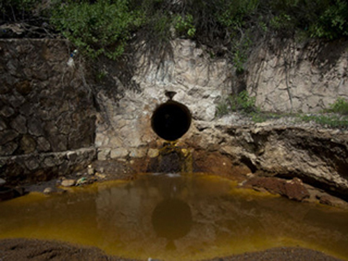 derrame-quimicos-toxicos