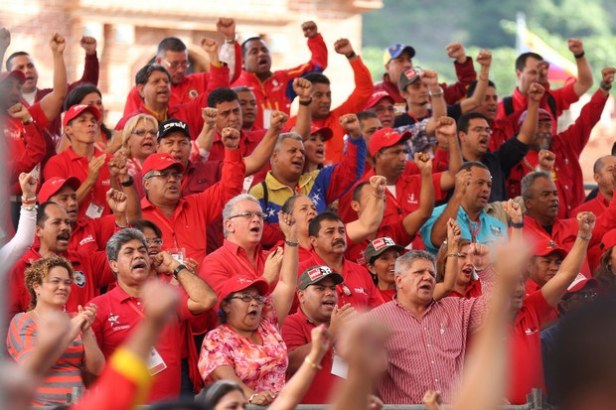 El mandatario invitó a todos los delegados a sesionar para lograr una estructura de formación firme (Foto: Prensa Presidencial).