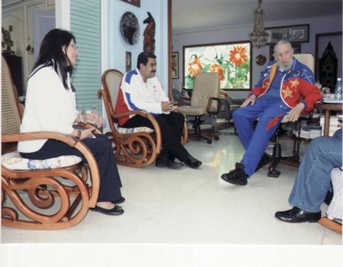 Felicité a Maduro por su extraordinaria solidaridad con el pueblo heroico de la Franja de Gaza.