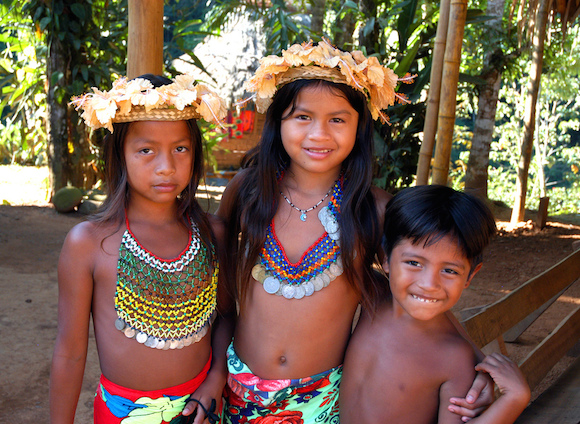 mujeres-y-niños-niñas