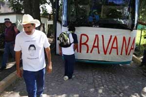 mexico-estudiantes-caravana