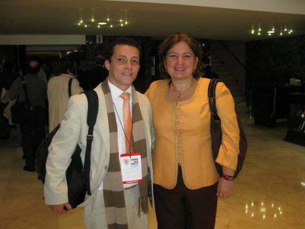 Alejandro Toro y Gloria Flores