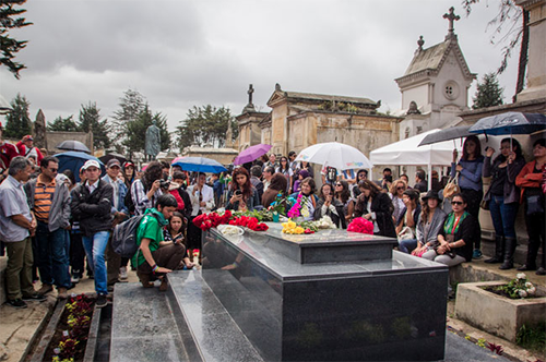 alvaro_villarraga_carlos_pizarro_inhumacion_cnmh