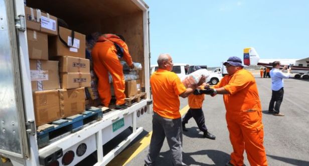 290815_ayuda_humanitaria_para_dominica_con_el_viceministro_willian_j_21440882052