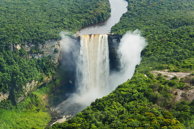 cascadas_del_mundo_859695862_650x