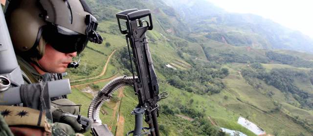 ejercito-vuelo-helicoptero-640x280-27032012