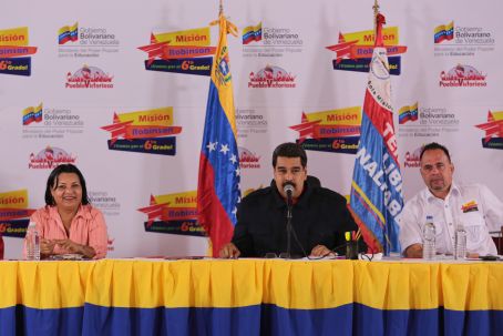 002_fb_4943_1446079876