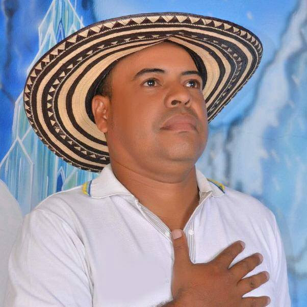 El domingo 25 de octubre marquen Carlos Tordecilla,el primero en el tarjetón, el del sombrero vueltiao y UP.