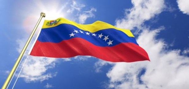 venezuela-bandera-cielo