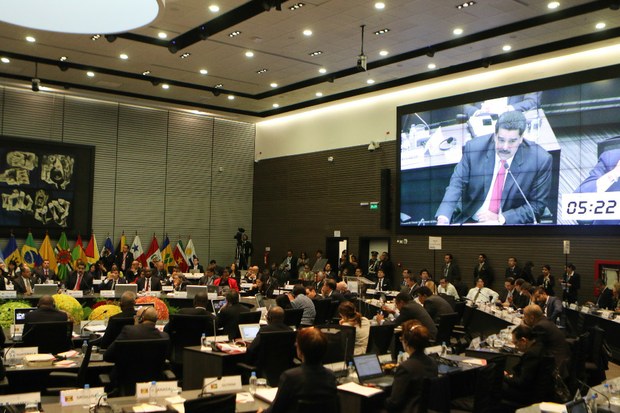 9c7b0475-1a3d-479b-acab-27b8bc129f43