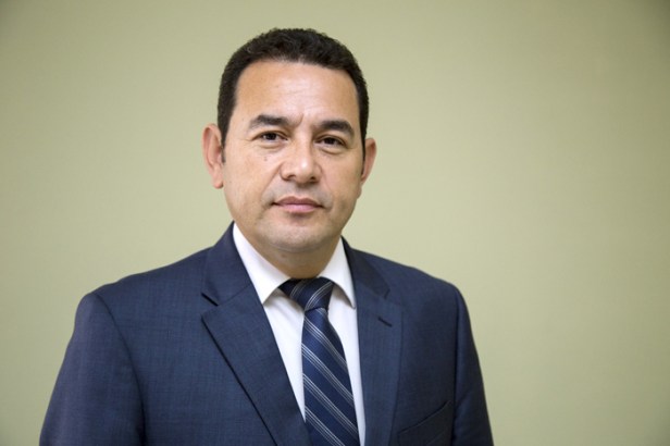 Jimmy Morales 01