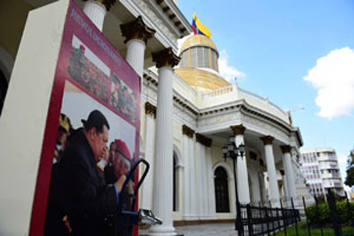 venezuela_chavezbolivar_par
