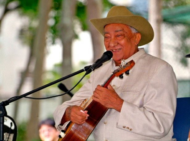 209c146b-8294-4f33-902b-a6fd182dd6ed