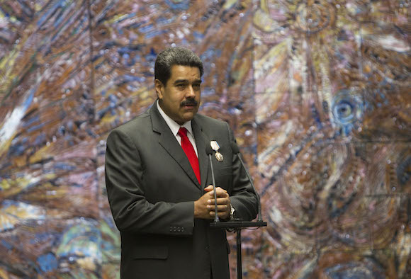 Maduro interviene tras recibir la Orden Nacional José Martí. Foto: Ismael Francisco/ Cubadebate
