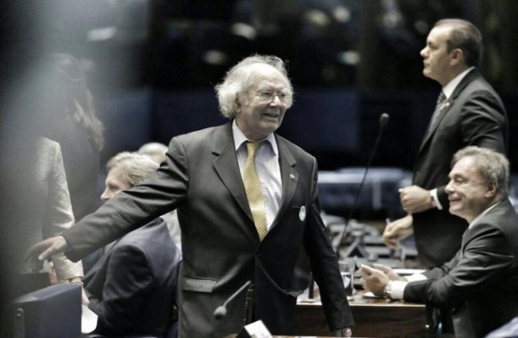 adolfo-perez-esquivel-senado-brasileño-2