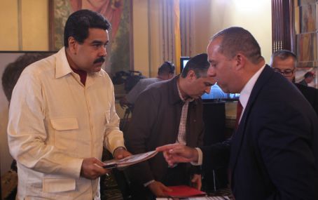 maduro_31459570439
