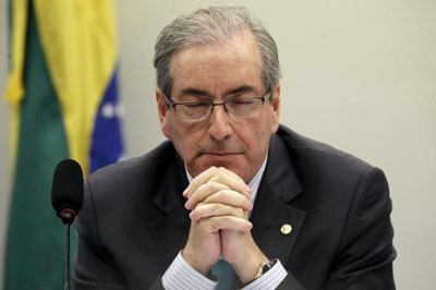 eduardo-cunha-abatido
