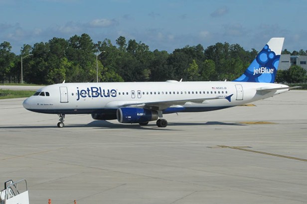 jet-blue-A-320