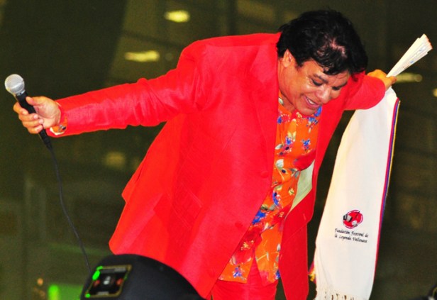 Juan Gabriel Festival Vallenato Abril 29 2013 - Foto FFLV - Edgar de la Hoz