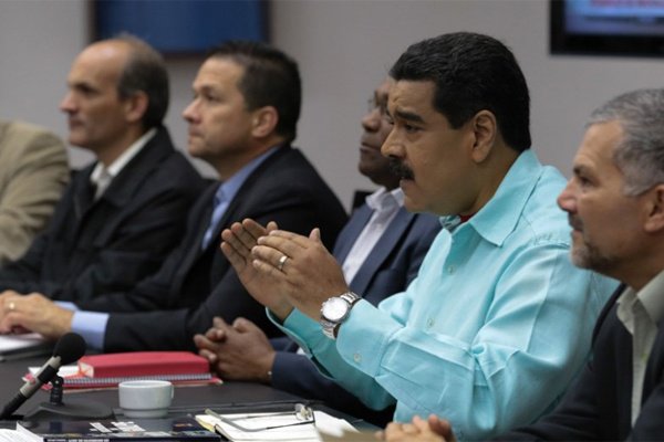 NICOLAS-MADURO-010916