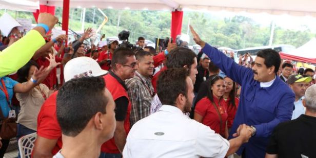 003_fs7162_1479409273