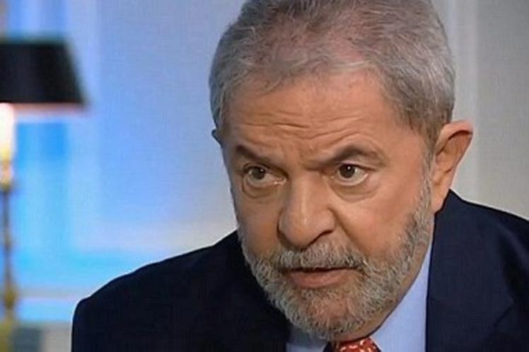 lula-041116