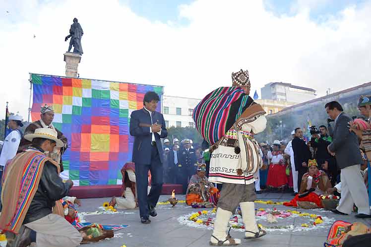 Acto-Bolivia