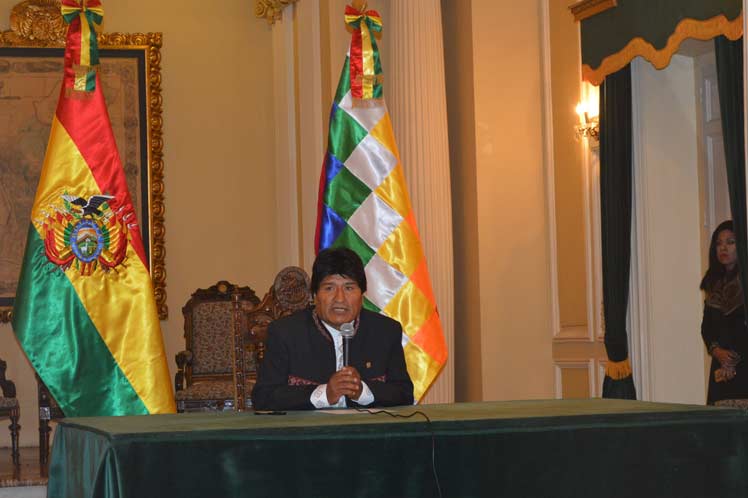 EVO-MORALES