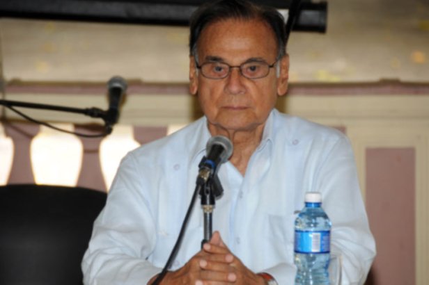 ali-rodriguez-embajador-vn