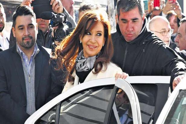 1Cristina-Fernandez-l