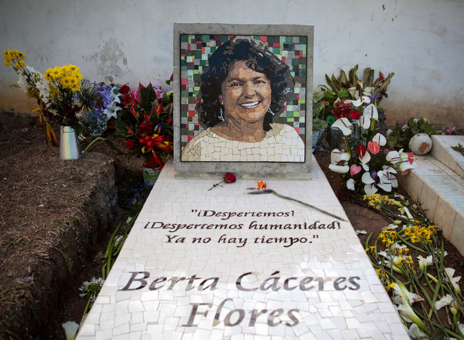 berta-caceres-hija-3