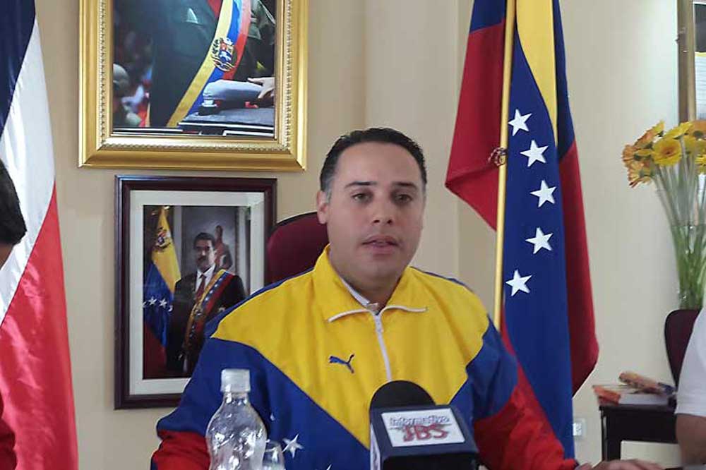 Embajador de Venezuela en Costa Rica llama al diálogo y la&nbsp;paz