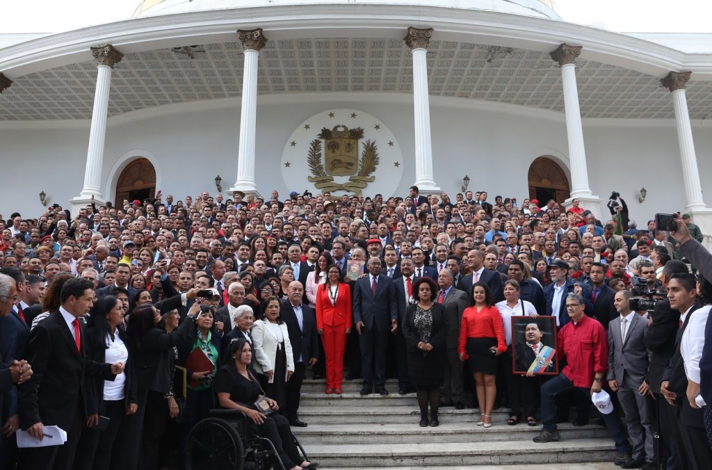 Centrales obreras y sindicatos rechazan intervencionismo en asuntos internos de&nbsp;Venezuela.
