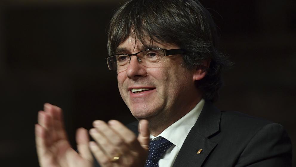 Puigdemont dice que si el 21-D hay “mayoría clara de votos y escaños” independentistas es “imperativo” que se&nbsp;respete