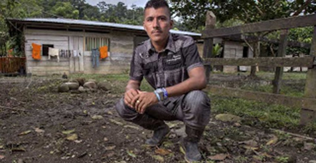 En San José de Apartadó comunidad defendió la vida del dirigente Germán Graciano&nbsp;Posso