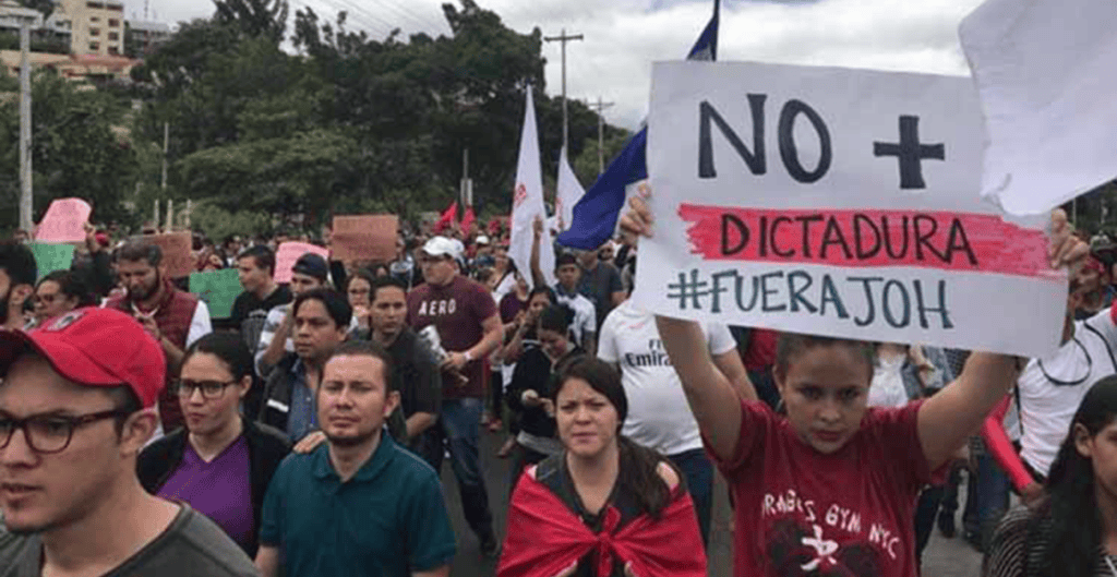 Honduras: Una toma de posesión marcada por el&nbsp;fraude